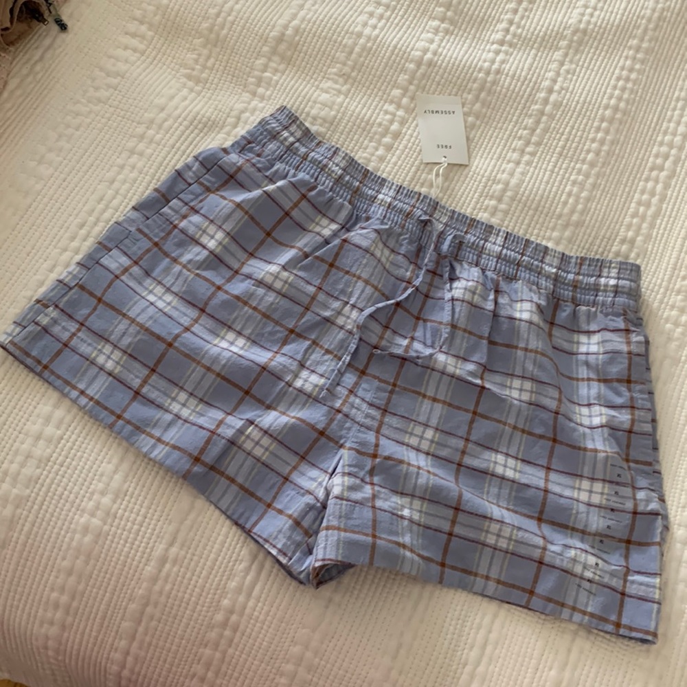 Free Assembly Pull On Shorts